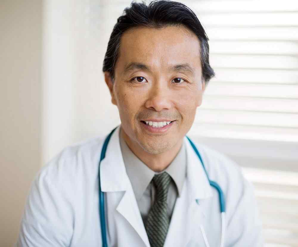 https://www.maxcaremedicalcentre.com.au/wp-content/uploads/2019/02/team_02.jpg