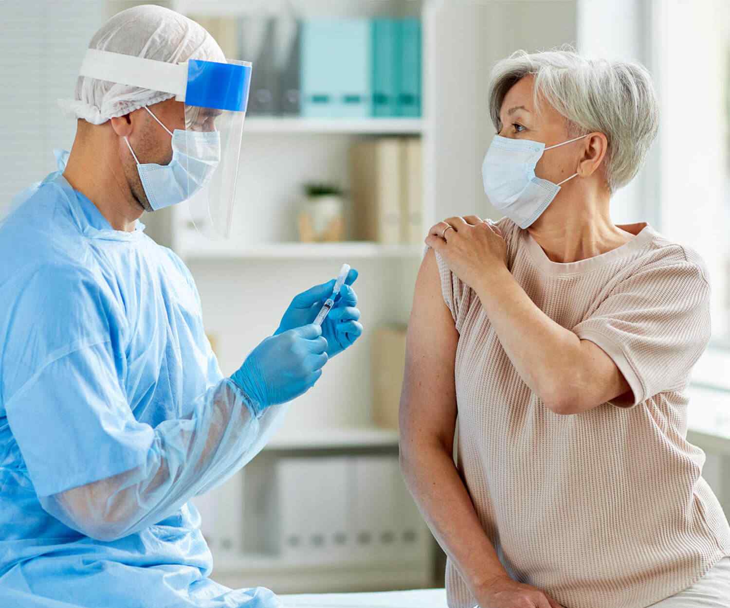 https://www.maxcaremedicalcentre.com.au/wp-content/uploads/2021/07/card_image_01.jpg