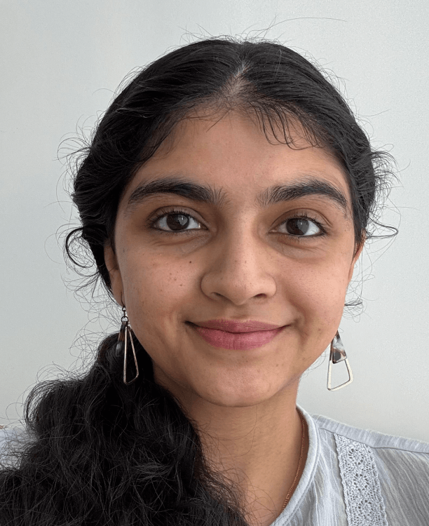 Dr Vaishali Bhat